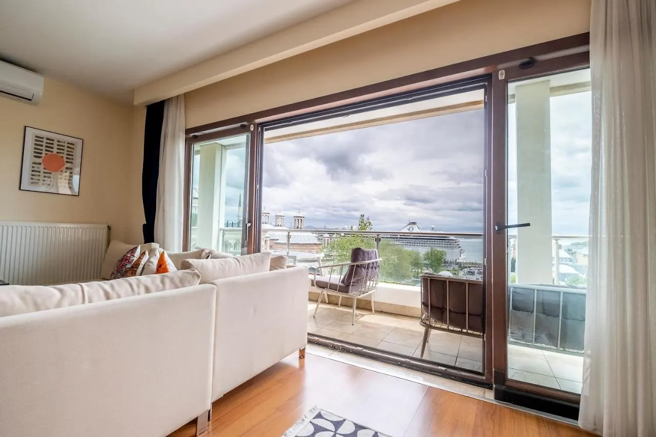 Apartment Ferienwohnung Stunning Duplex With Sea View Istanbul